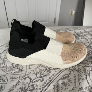 Womens APL TechLoom Bliss Shoes